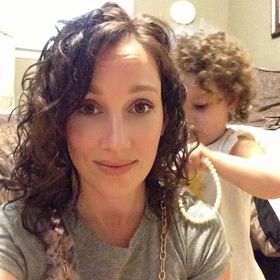 Profile Picture of Kelly Eisner (@kasolan) on Pinterest