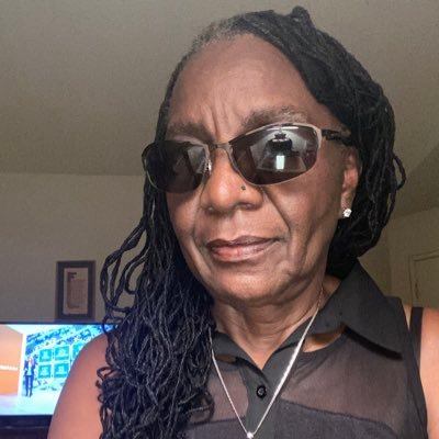 Profile Photo of Linda Kay Brunson (@kay4bee63) on Twitter