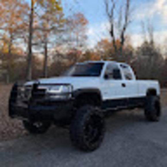 Profile Picture of Nate Hicks (@natehicks44) on Poshmark