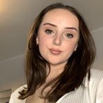 Profile Picture of mollycorrin (@mollycorrin) on Instagram
