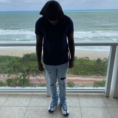 Profile Picture of Aaron Jordan (@onlyaary) on Twitter