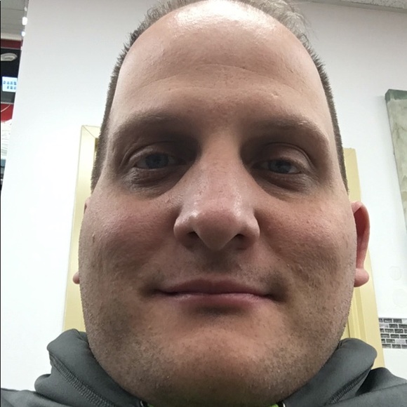 Profile Picture of Bobby Bussanich (@congressbuss) on Poshmark