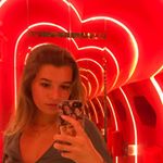 Profile Picture of Ninon Freidel (@ninonfreidel) on Instagram