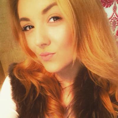 Profile Picture of Leigh Bird (@LeighBird_x) on Twitter