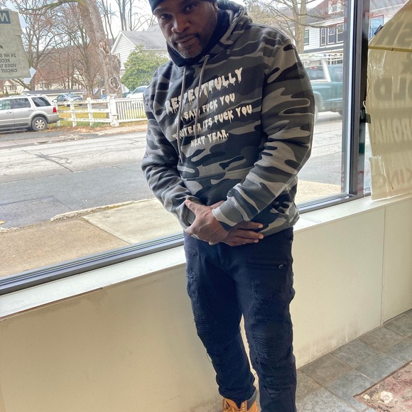 Profile Picture of Tyrone Grimes (@tyronegrimes) on Poshmark