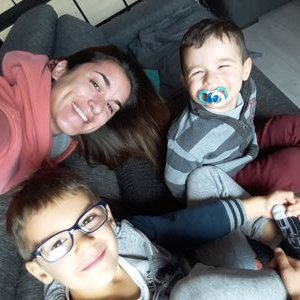 Profile Picture of Sophie 78370 (@Penneroux1) on Twitter