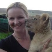 Profile Picture of Tamara Hudson (@sockmonkeyfun) on Youtube