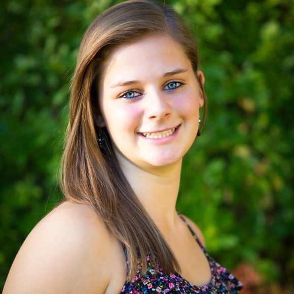 Profile Picture of Karene Chilson (@karenelynn) on Poshmark