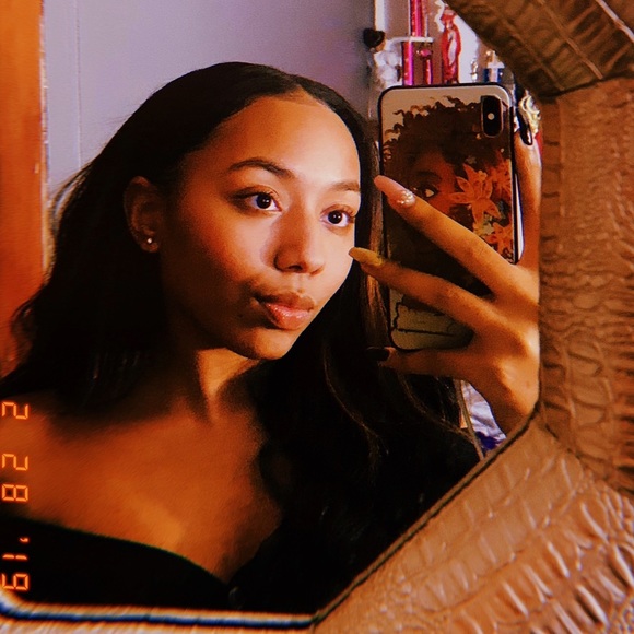 Profile Picture of Georgette Burrell (@georgette01905) on Poshmark