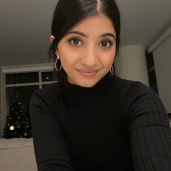 Profile Picture of Puja Jassal (@pujajassal) on Poshmark