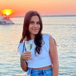 Profile Picture of Julia Lazarus (@julialazarus) on Instagram