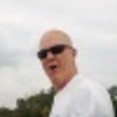 Profile Picture of Bob Stoeckel (@bluebark67) on Twitter