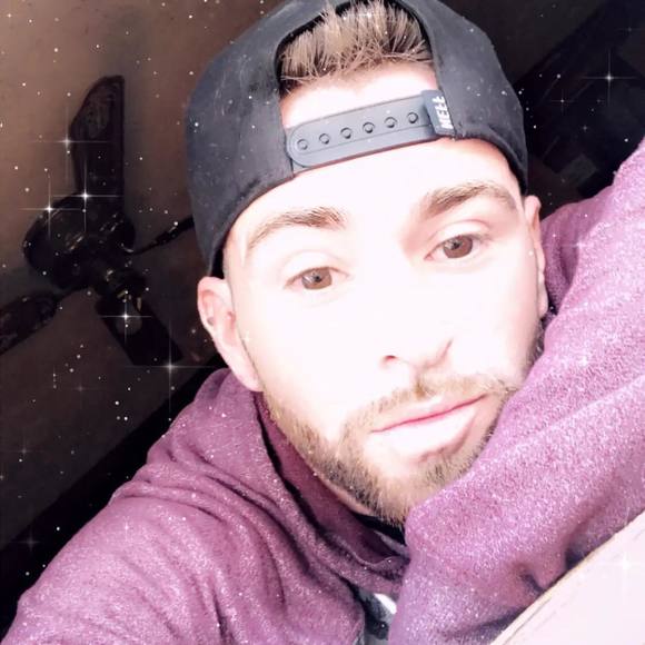 Profile Picture of Joseph Carl (@josephcarl) on Poshmark