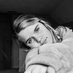 Profile Picture of Julia Graves (@jlosphotos) on Instagram