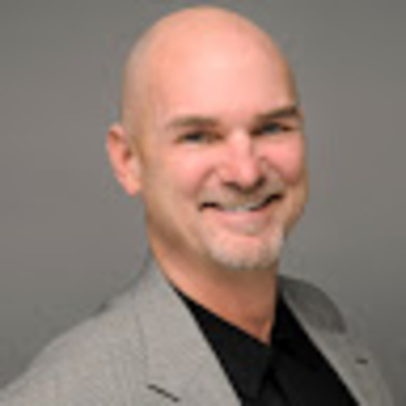 Profile Picture of Jimmy Strietelmeier (@ezstriet) on Poshmark