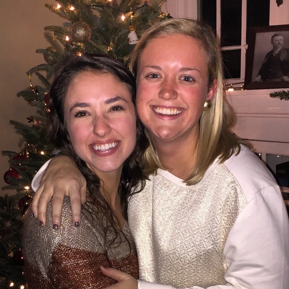 Profile Picture of Katy Moncrieff (@katymoncrieff) on Poshmark