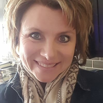 Profile Picture of Bobbi Jo Henry (@a1e61cbbb2824a2) on Twitter