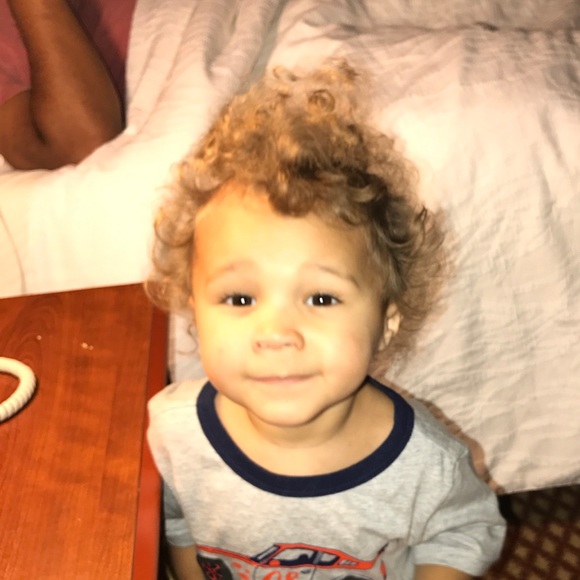 Profile Picture of Tomeka Mcelroy (@ttmac1171) on Poshmark