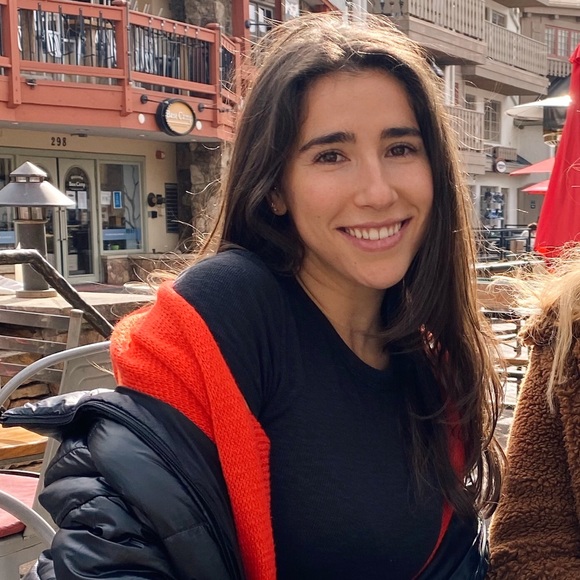 Rebecca Bregman - Poshmark Profile Picture of Rebecca Bregman (@rcbregman) on Poshmark