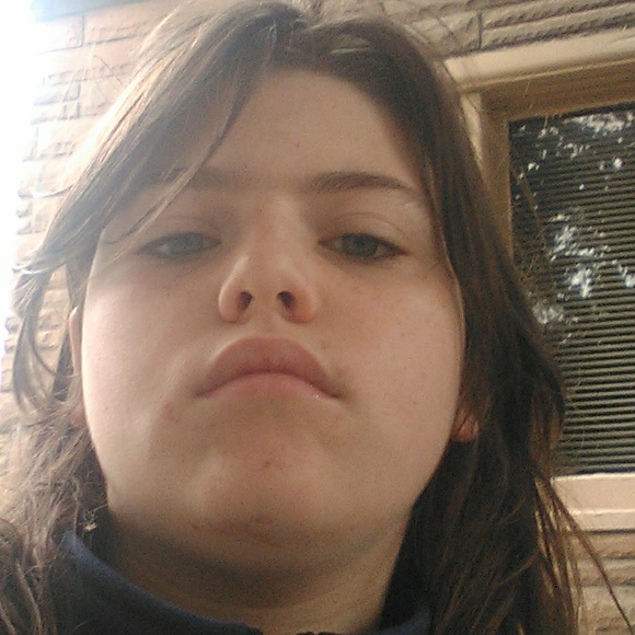Profile Picture of Christy Kephart (@dobingunicorn) on Poshmark