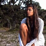 Profile Picture of Renee (@mydressupaddiction) on Instagram