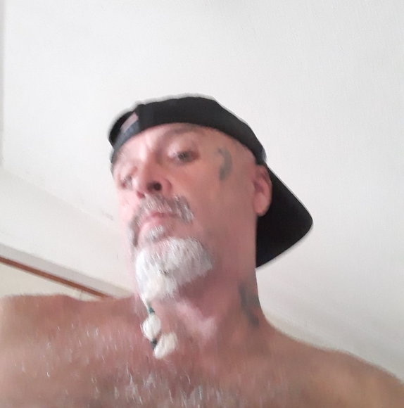 Profile Picture of James Shamblin (@jamesshamblin60) on Poshmark