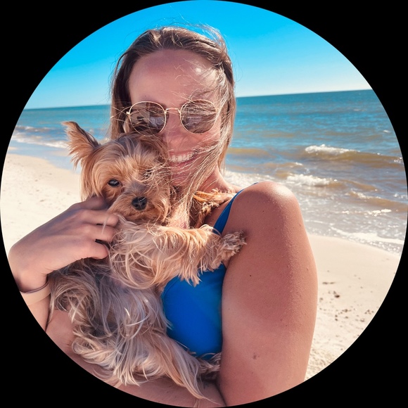 Profile Picture of Morgan Terrette (@mterrette) on Poshmark