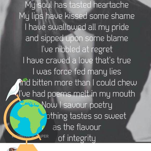 Profile Picture of Paula Robbins (@pjgr) on Poshmark