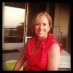 Profile Picture of MoMo (@maureenveitch) on Instagram