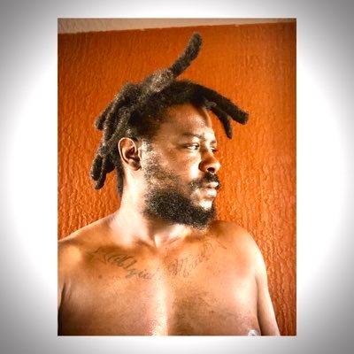 Profile Picture of DontaDavis (@DontaDavis20) on Twitter