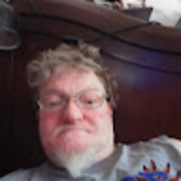 Profile Picture of Kevin Canning (@kevincanning829) on Poshmark