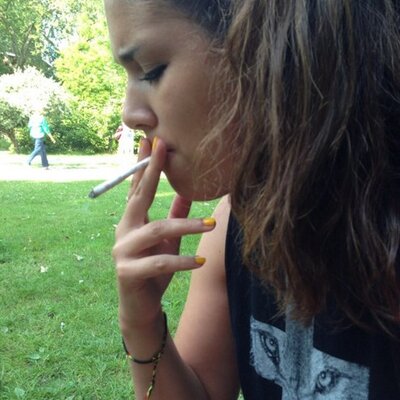Profile Picture of Tai (@TiffanyDaSlv) on Twitter