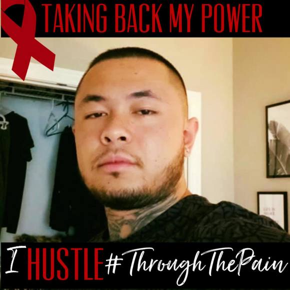 Profile Picture of Tommii Luu (@tpluu22) on Poshmark