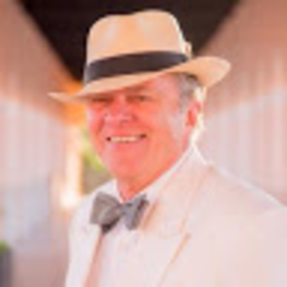 Profile Picture of David Sunday (@davidqsunday) on Poshmark