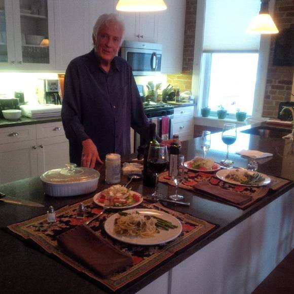 Profile Picture of Clint Porter (@clintporter) on Poshmark