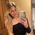 Profile Picture of D e s i r e e  C a s e (@desireecasee) on Instagram