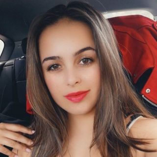 Profile Picture of 𝐂𝐥á𝐮𝐝𝐢𝐚 𝐅𝐨𝐧𝐬𝐞𝐜𝐚 (@claudia_fr_fonseca) on Instagram