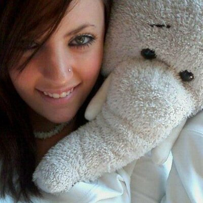 Profile Picture of Christina Litwhiler (@Weebation) on Twitter