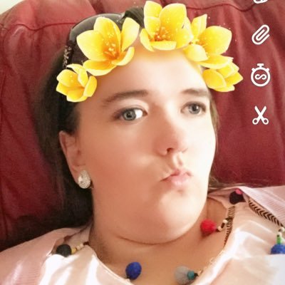 Profile Picture of LisaMcEvoy (@LisaMcEvoy19) on Twitter