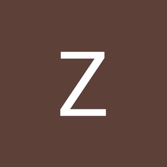 Profile Picture of Zee Scott (@forthezeeman) on Poshmark