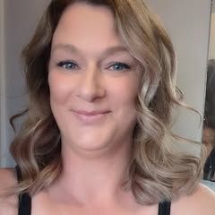 Profile Picture of paulavickers20 (@paula.vickers59) on Tiktok