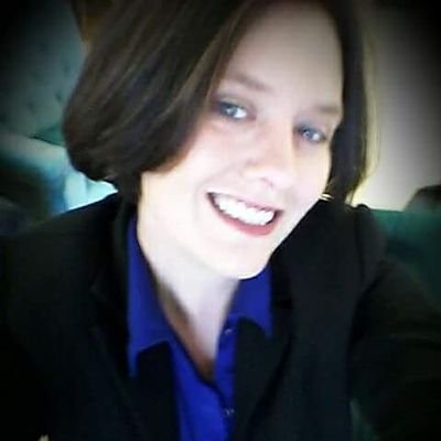 Profile Picture of Elizabeth Hutto (@motorcycleladie) on Twitter
