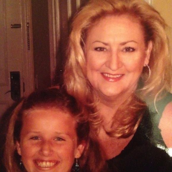 Profile Picture of Billie Craig (@billiecraig) on Poshmark