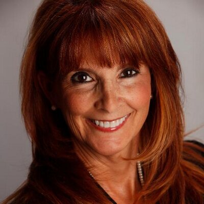 Profile Picture of Dr. Marilyn Calvo (@SmileStudioLA) on Twitter
