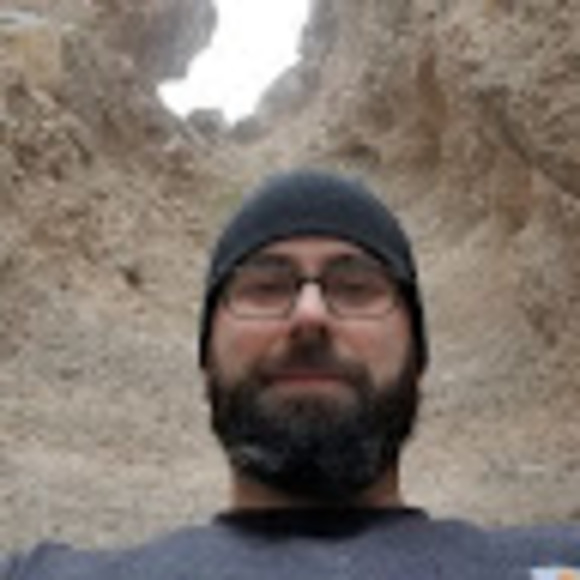 Profile Picture of Lucas Arceneaux (@neauxposh) on Poshmark