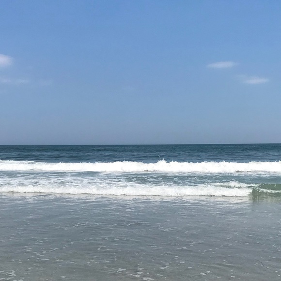 Profile Picture of Catherine Chung (@cchung21) on Poshmark