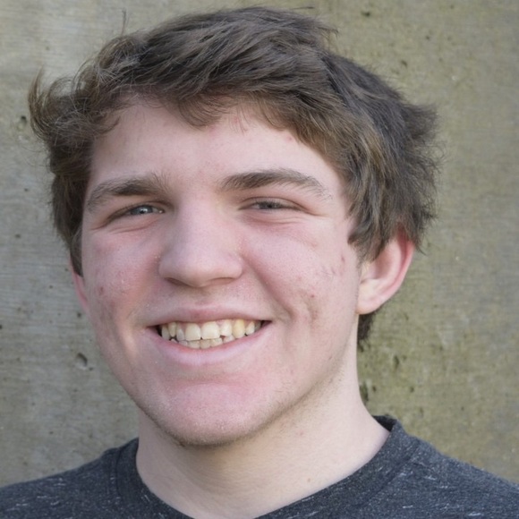 Profile Picture of Steven Pinnella (@stevenpinnella) on Poshmark