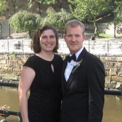 Profile Picture of Amanda Heitz (@Hypnoticrose1) on Twitter