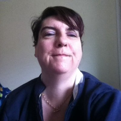 Profile Picture of Elaine Hall (@elainehall37) on Twitter