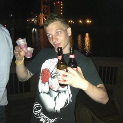 Profile Picture of Evan Roop (@rupp_ski) on Twitter